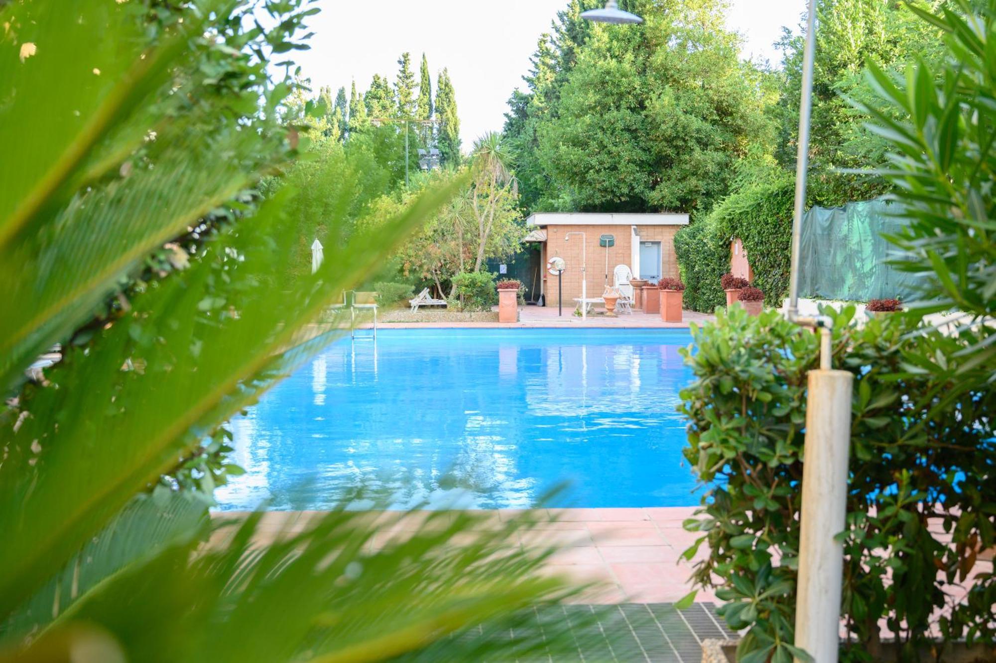 Laura Sweet Home Con Piscina Rome Exterior photo